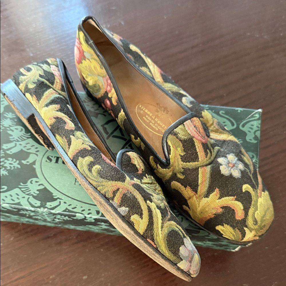 Stubbs & Wootton Black Floral Loafers